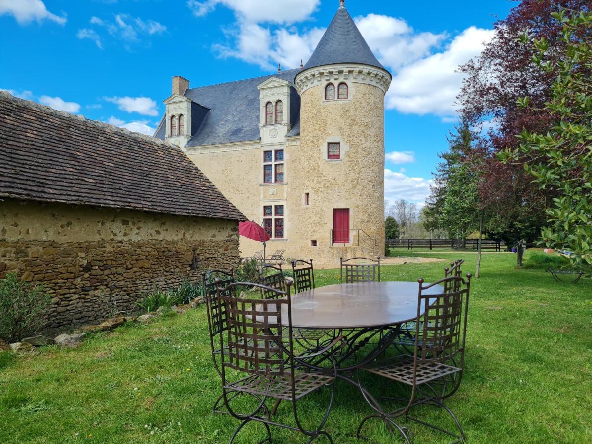 Manoir De La Beuneche - Location Du Manoir Entier Roeze-sur-Sarthe Экстерьер фото